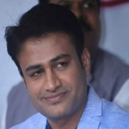 Dr. Raviraj M